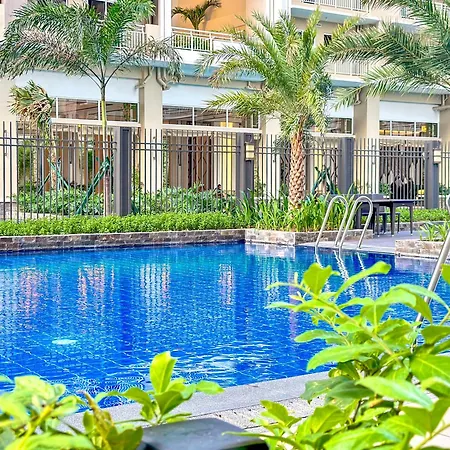 Brixton Place- Weston Tower Luxury Staycation