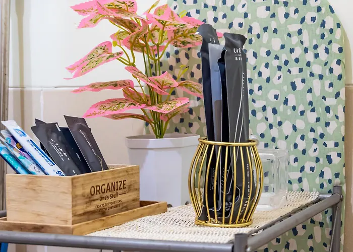 Brixton Place- Weston Tower Luxury Staycation * Manila